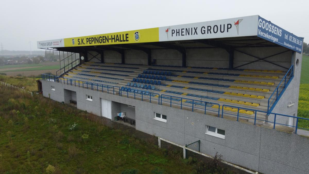 Lamme Gisj-stadion opnieuw in handen van stad Halle | Stad Halle