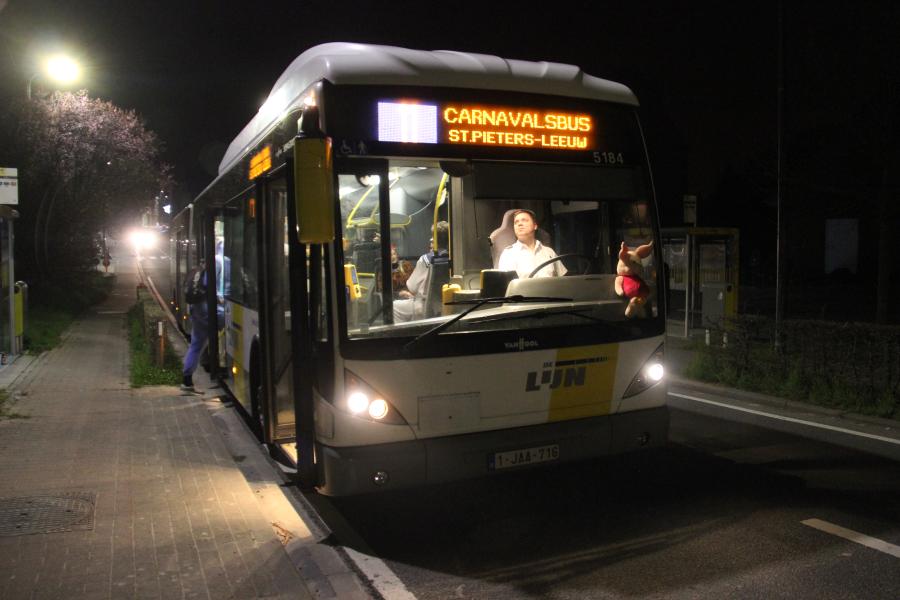 carnavalbus (c) Gregory Bot