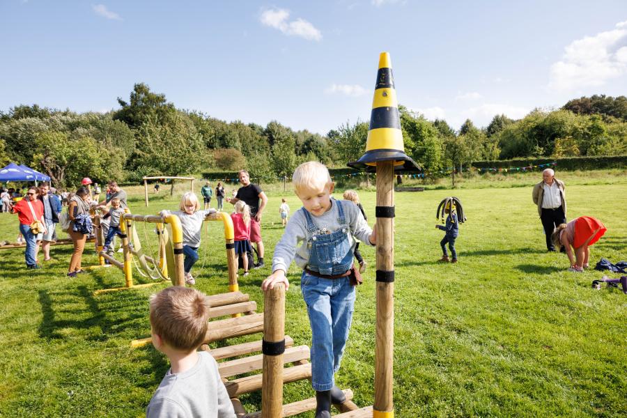 kinderen op de Warandedag (c) Layla Aerts