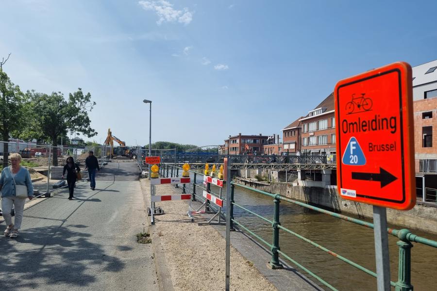 Verkeerssituatie aan de Bospoortbrug.