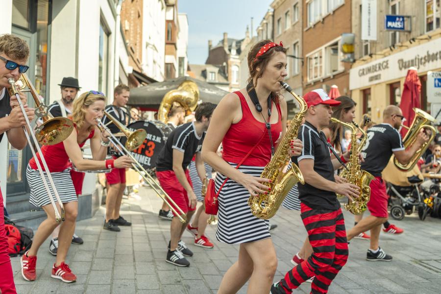 Orkest op Dweilfestival