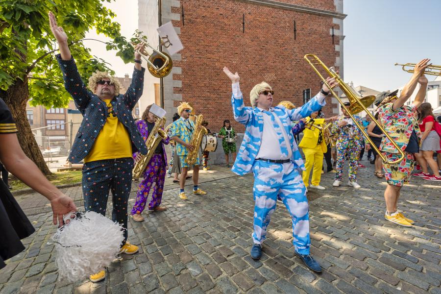 Orkest op Dweilfestival