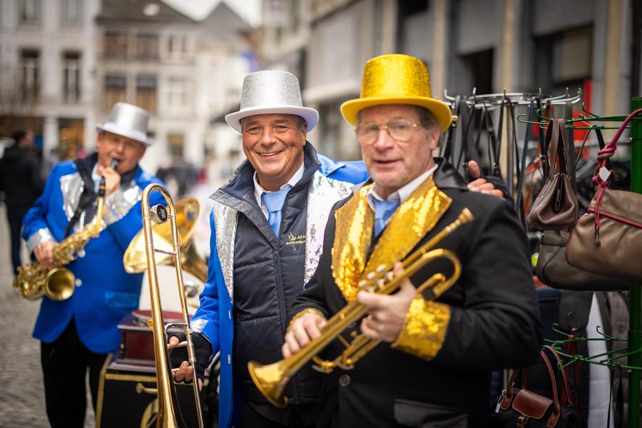 Eindejaarsshoppen in Halle (c) Layla Aerts