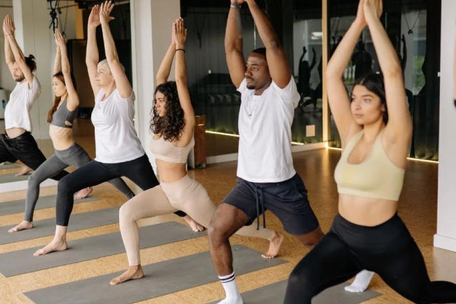 Start to Yoga: Verbeter je Nederlands en ontdek yoga © Sportdienst Halle