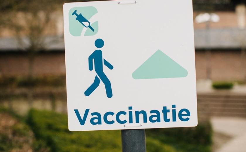 vaccinatie Zennevallei (c) Kevin Faingnaert