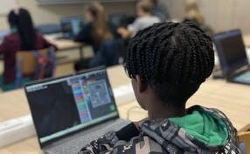 Programmeren in Minecraft Education met CodeFever in jouw buurt – MineCrafters Level 3 © VZW CodeFever